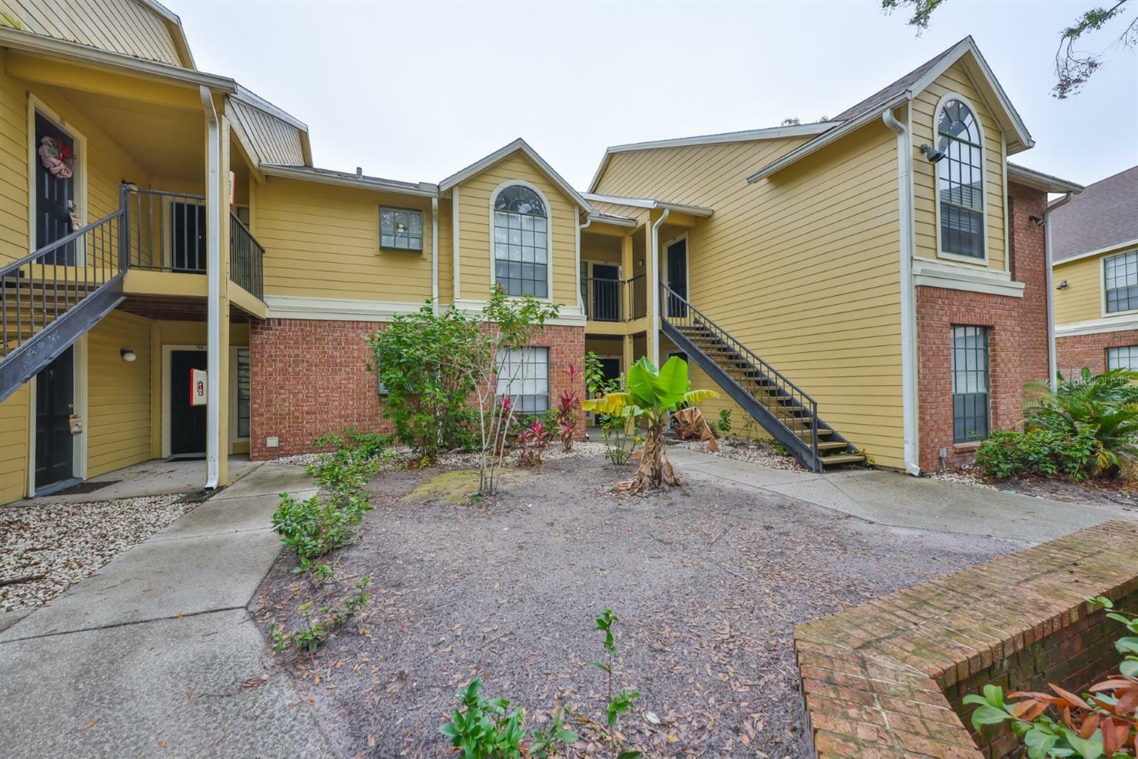Property Photo: 8609 Mallard Reserve Drive 103 FL 33614