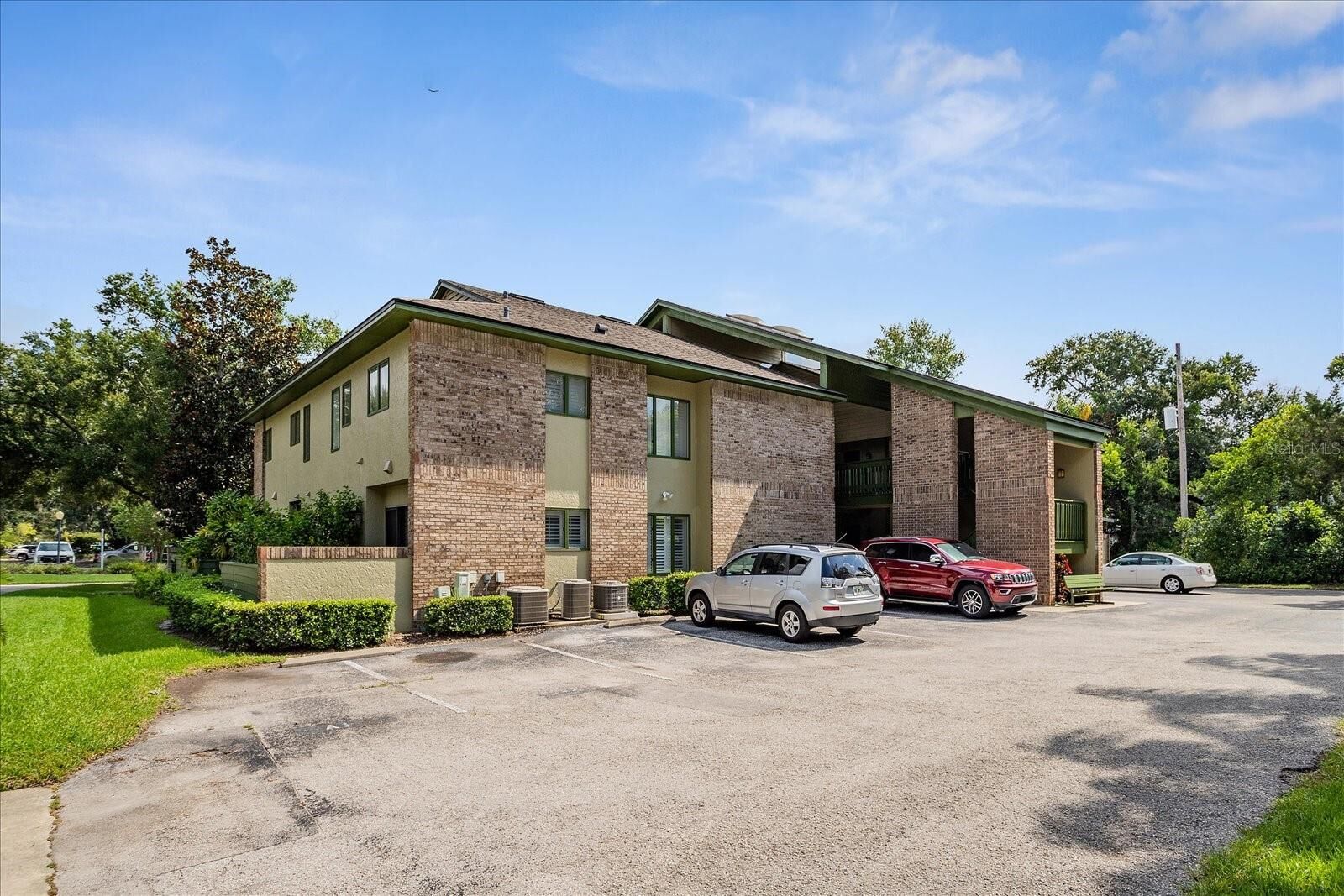Property Photo:  542 W Par Street 5  FL 32804