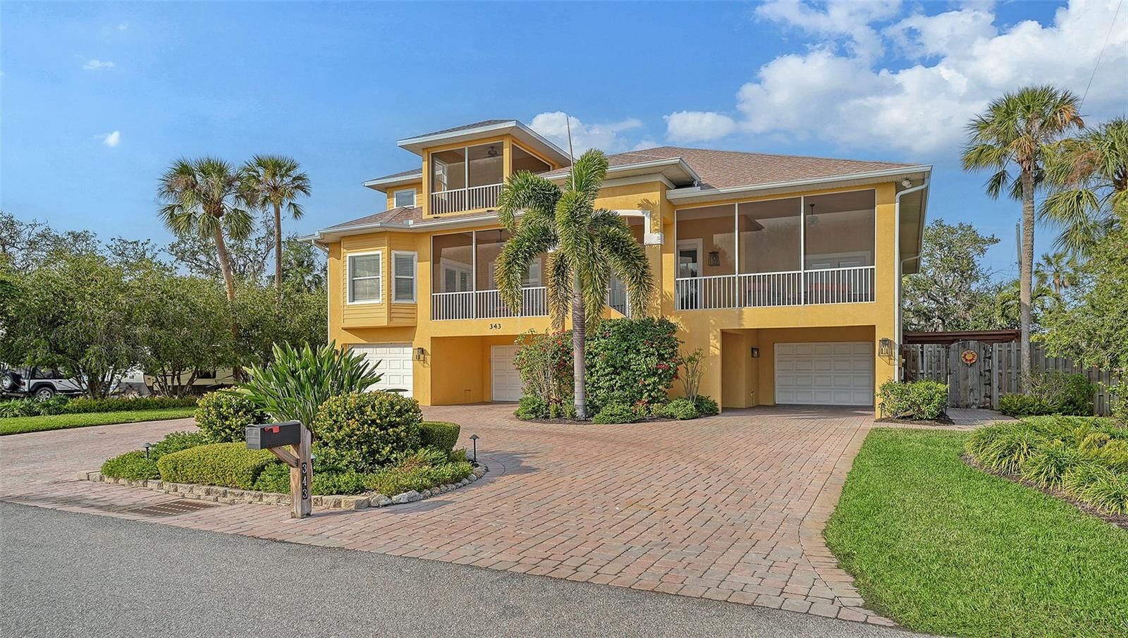 Property Photo: 343 S Orchid Drive FL 34222