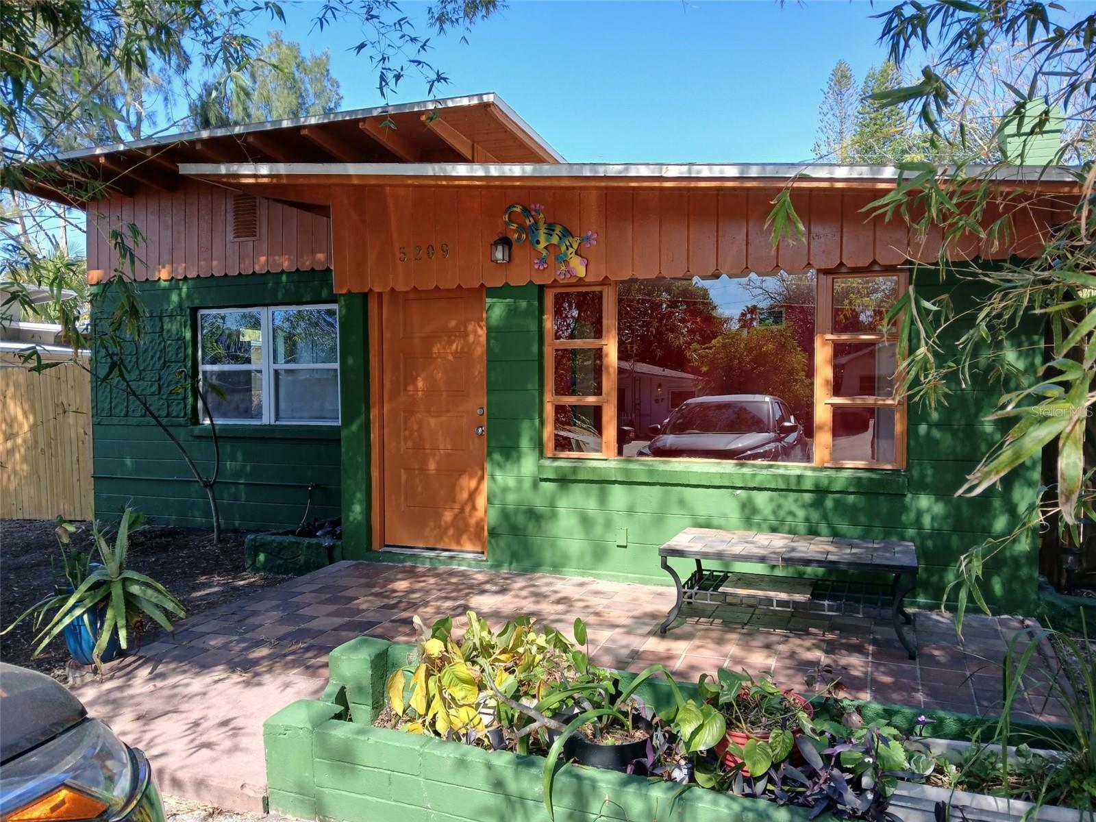 Property Photo: 5209 10th Avenue S FL 33707