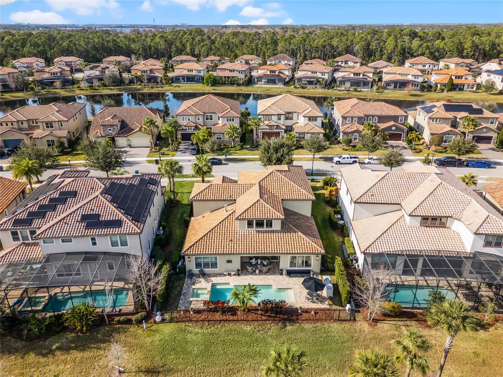 Property Photo: 10875 Savona Way FL 32827
