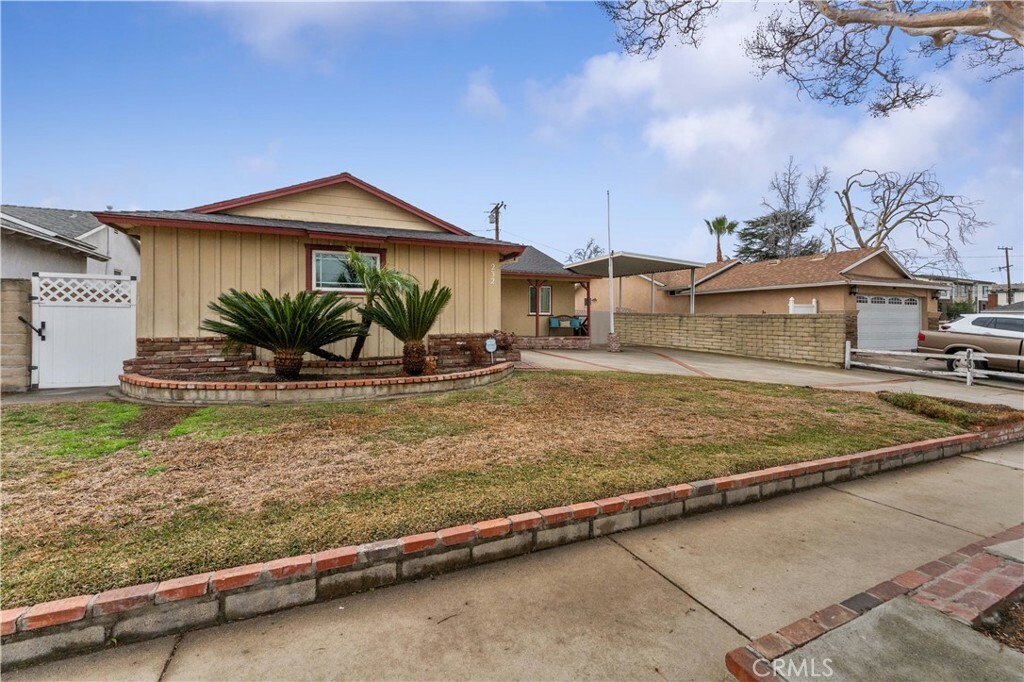 Property Photo:  232 E Groverdale Street  CA 91722 