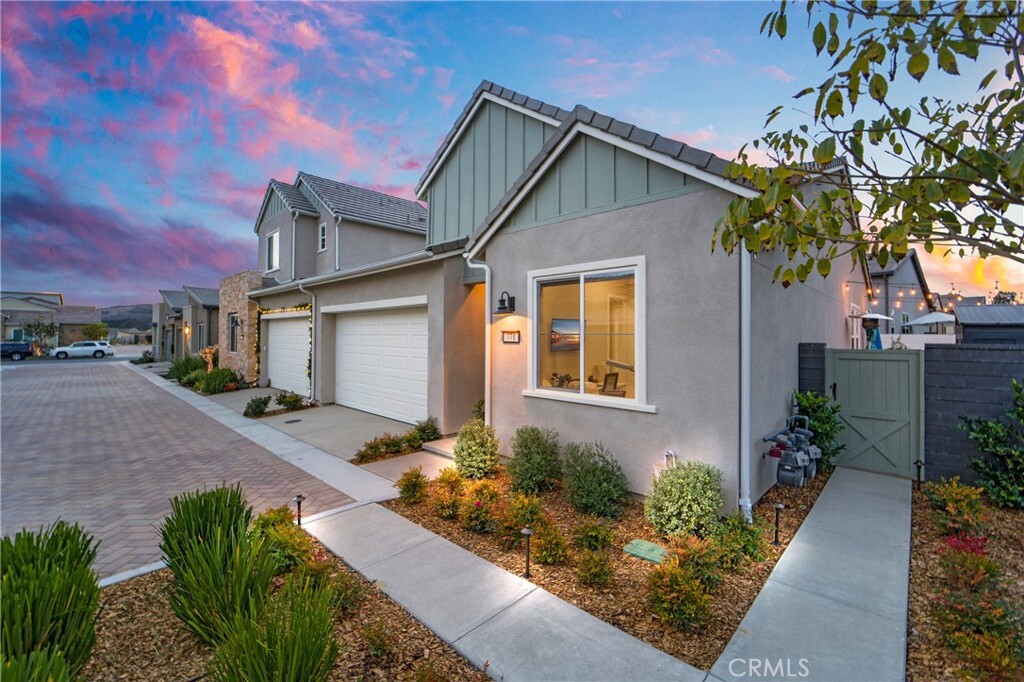 Property Photo: 771 Sunrise Road CA 92694