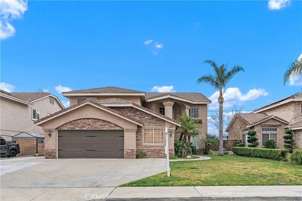 14559 Vancouver Avenue  Fontana CA 92336 photo