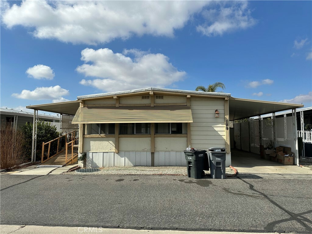 Property Photo:  5001 W Florida Avenue 129  CA 92545 