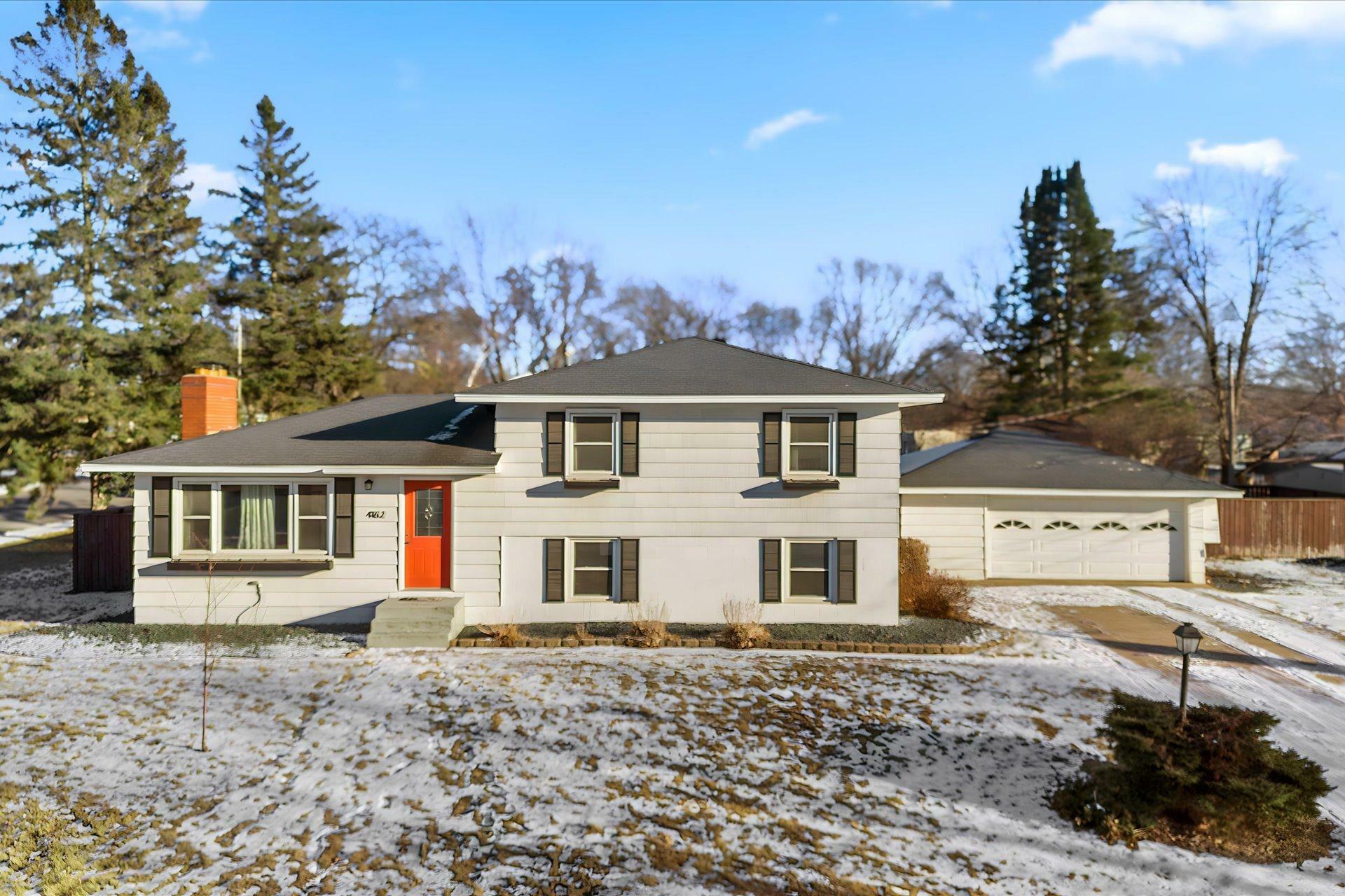 Property Photo:  4162 Topaz Drive  MN 55122 