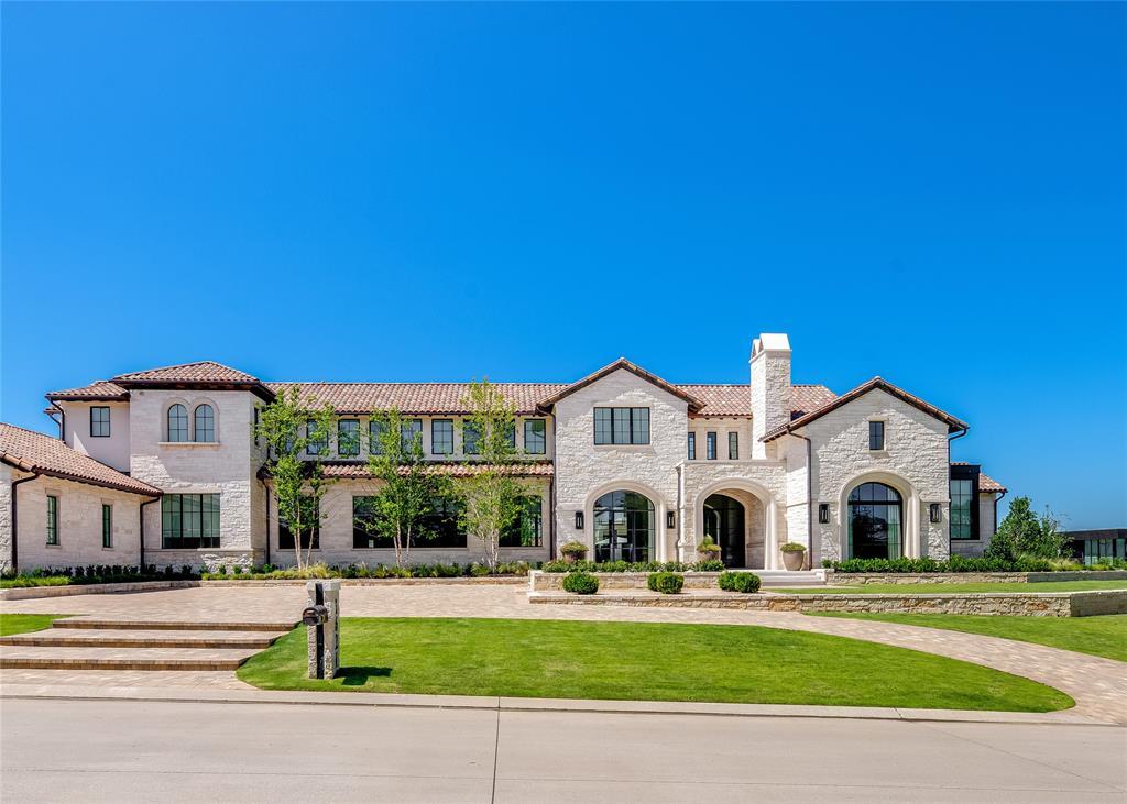 Property Photo:  1621 Meandering Way Drive  TX 76262 