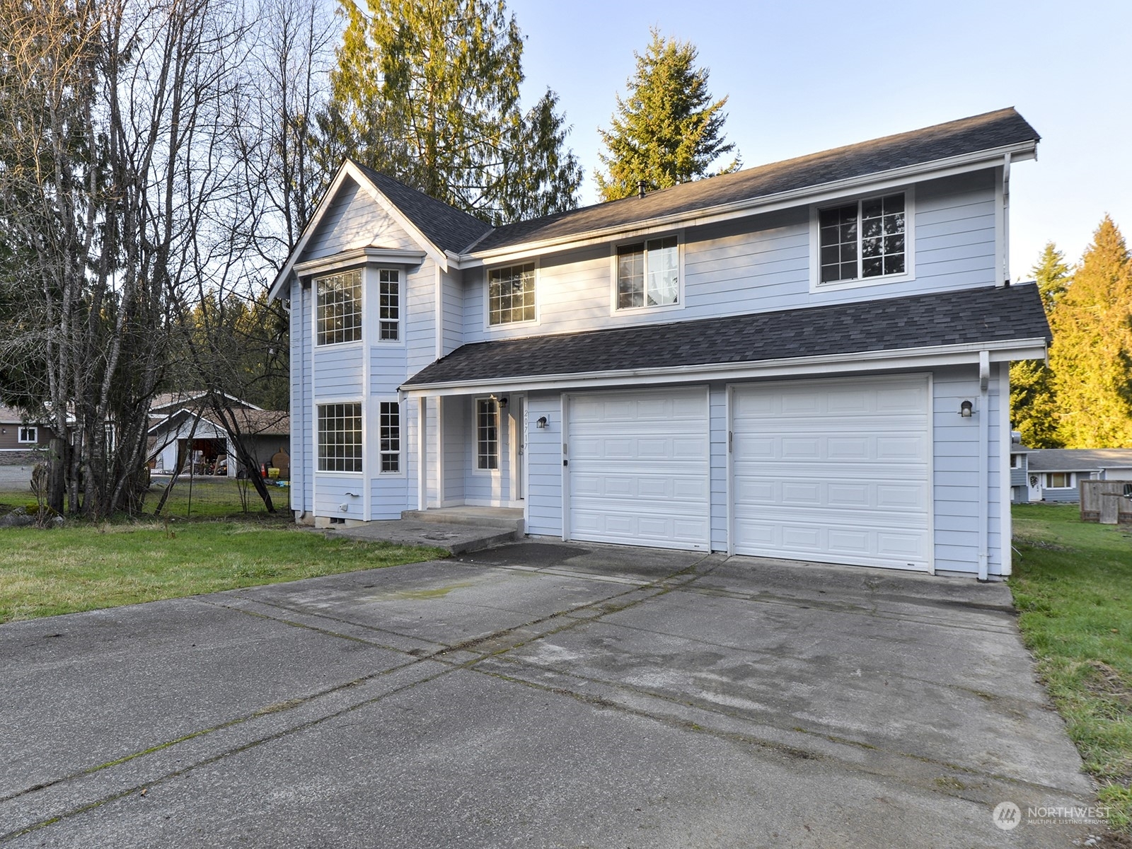 Property Photo:  20717  127th Street E  WA 98391 