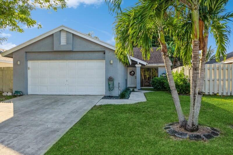 Property Photo:  1060 NW 19th Terrace  FL 33445 