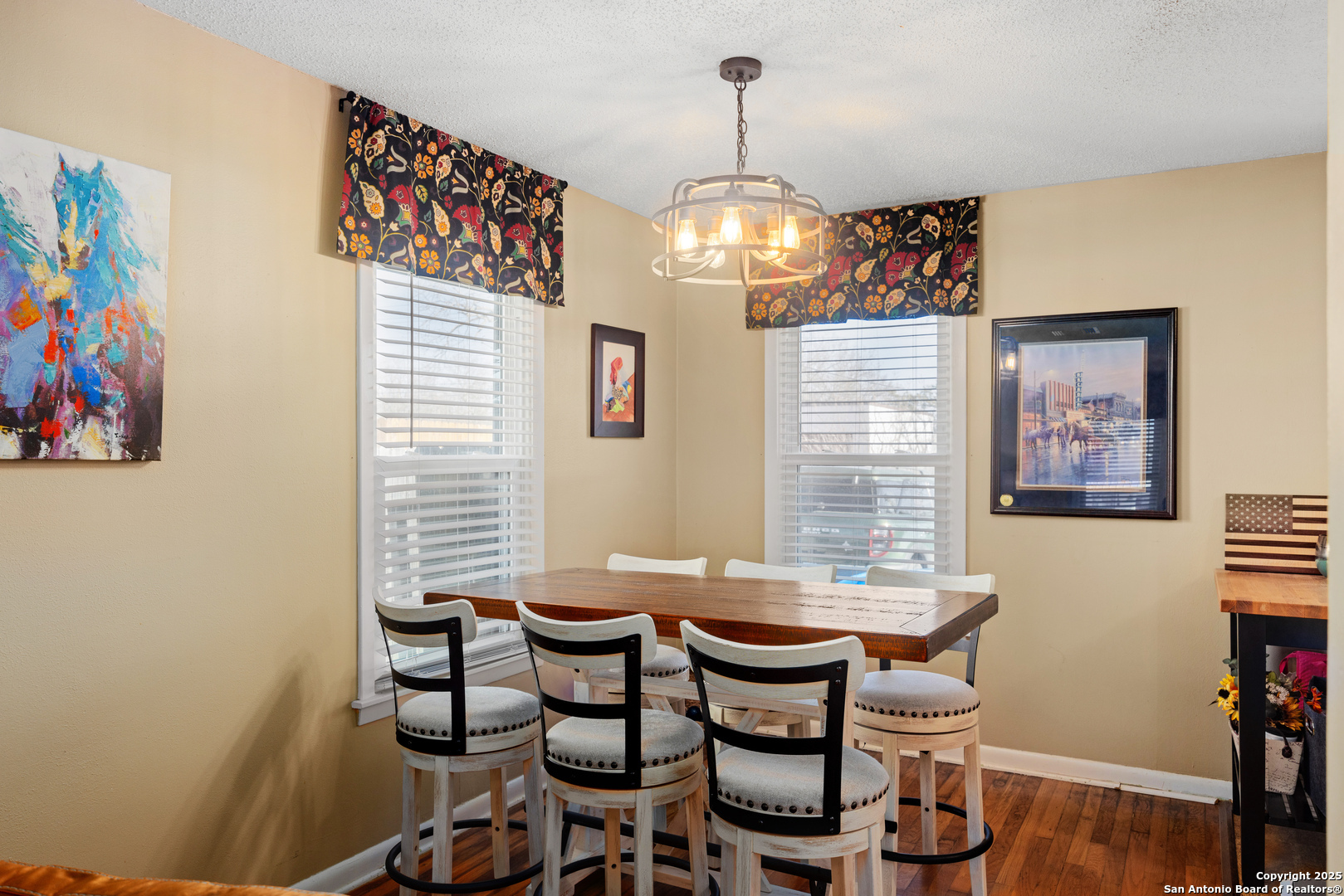 Property Photo:  960 Myrta  TX 78028 