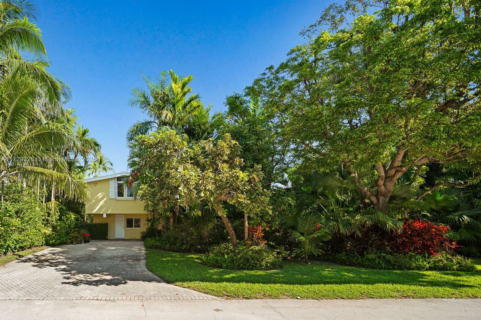 Property Photo:  669 S Mashta Dr  FL 33149 