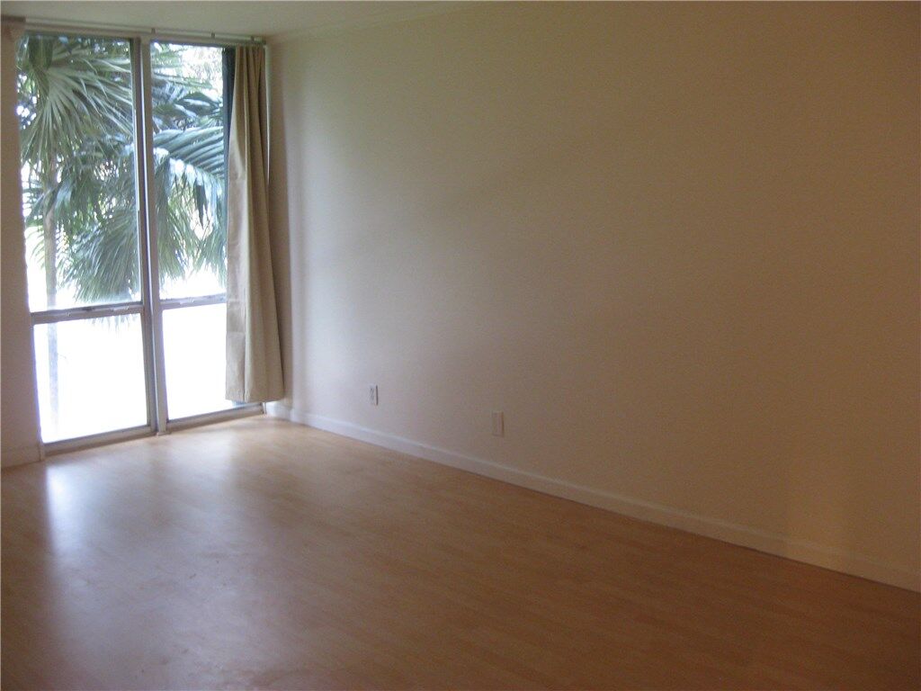 Property Photo: 669 S Mashta Dr FL 33149