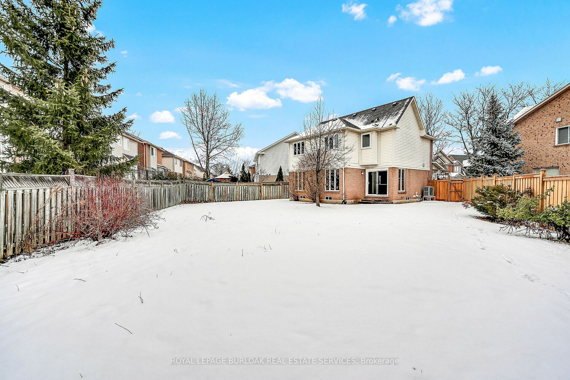 Property Photo:  2170 Birchleaf Lane  ON L7L 6G8 