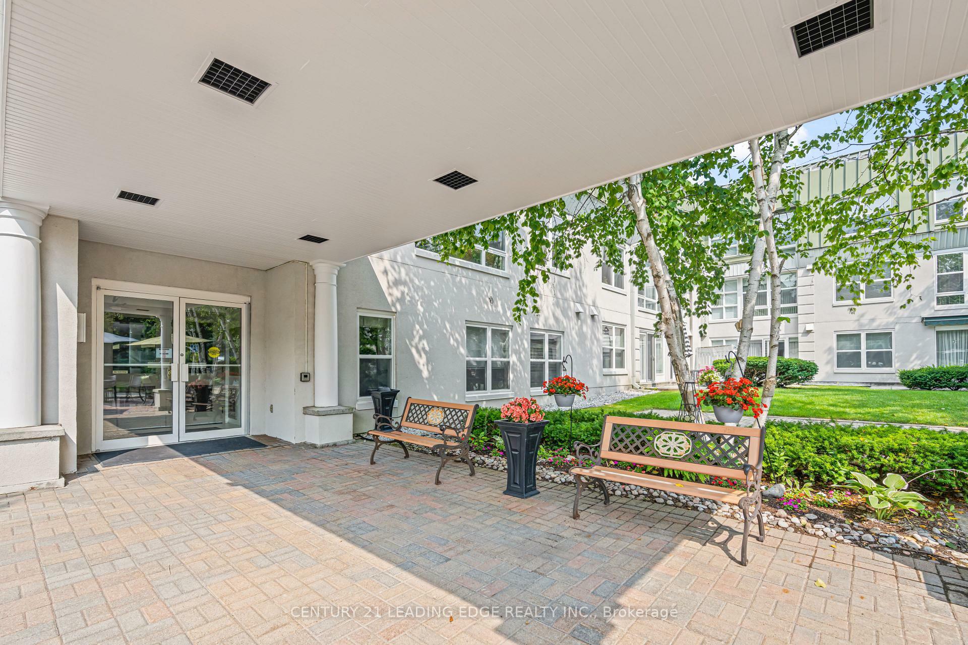 Property Photo: 100 Anna Russell Way 218 ON L3R 6C7