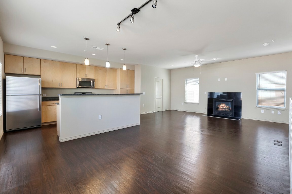 Property Photo:  2606 Wilson Street 801  TX 78704 