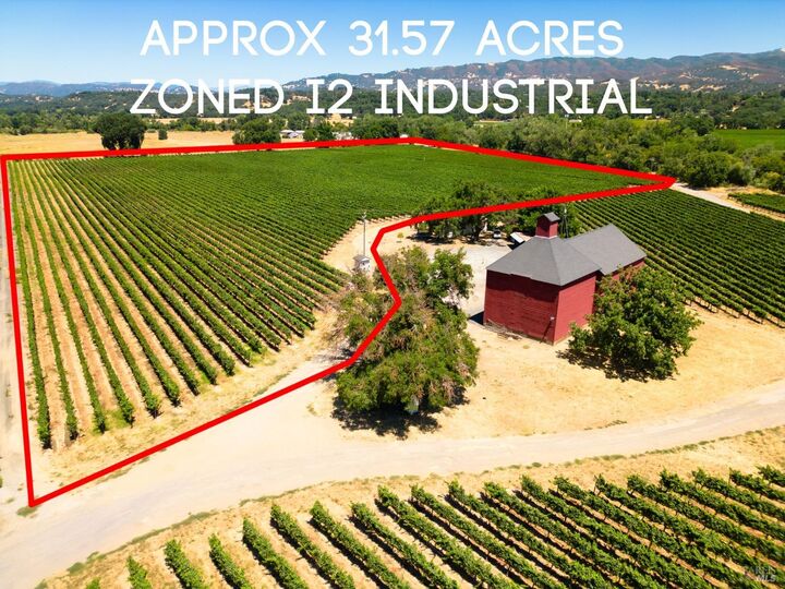 Property Photo:  700 Ford Road  CA 95482 