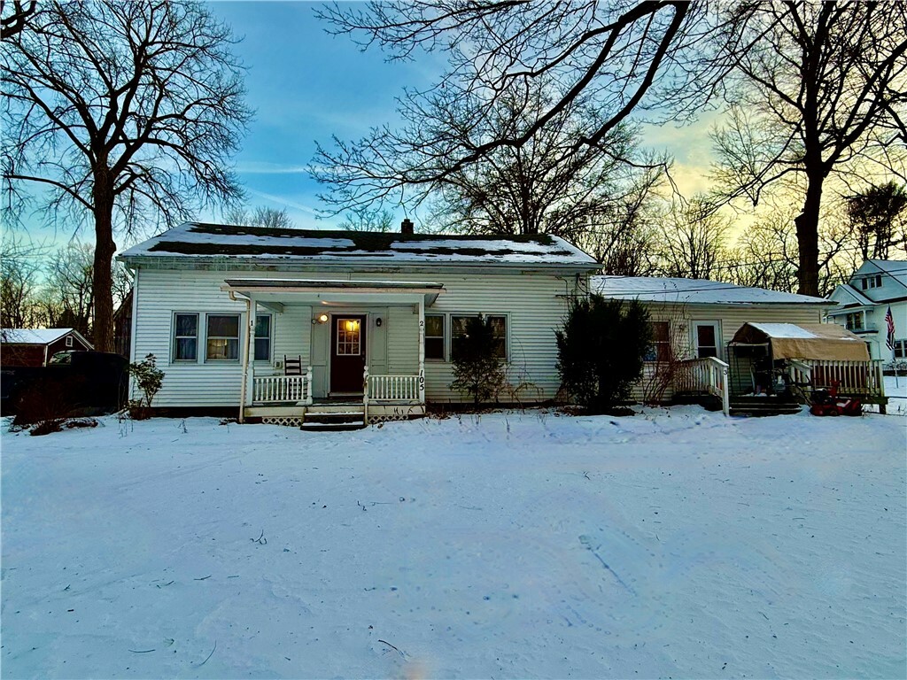Property Photo: 105 Lyell Street NY 14559