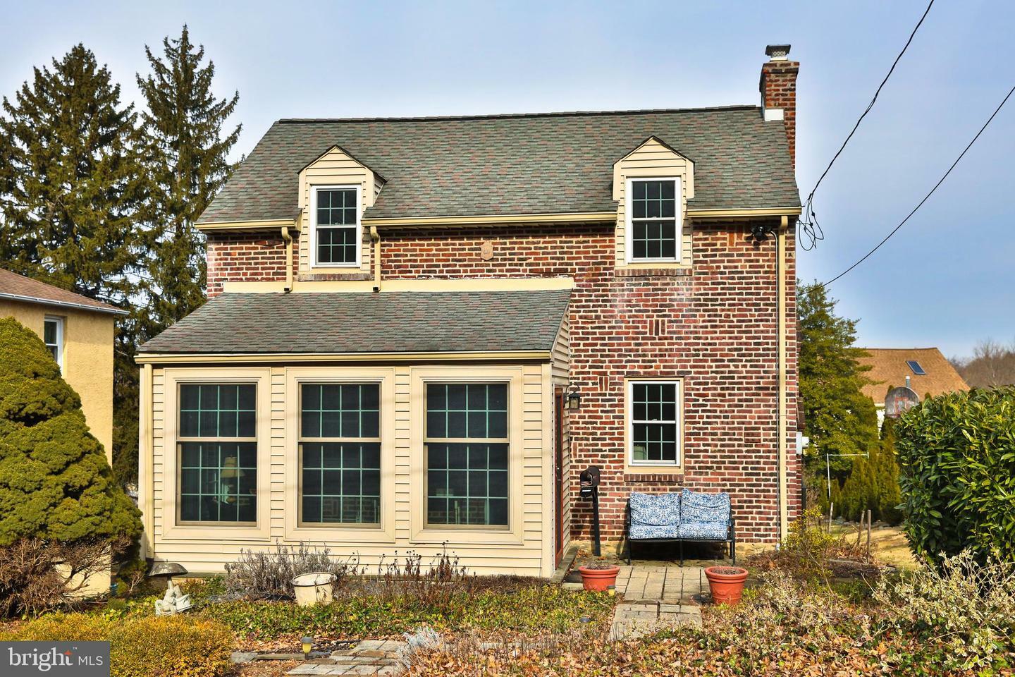 9 Whitemarsh Avenue  Glenside PA 19038 photo