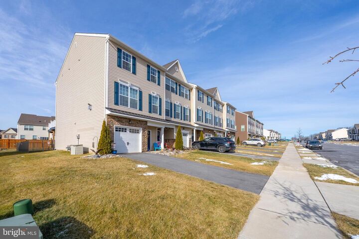 1362 Black Forest Drive  Allentown PA 18104 photo