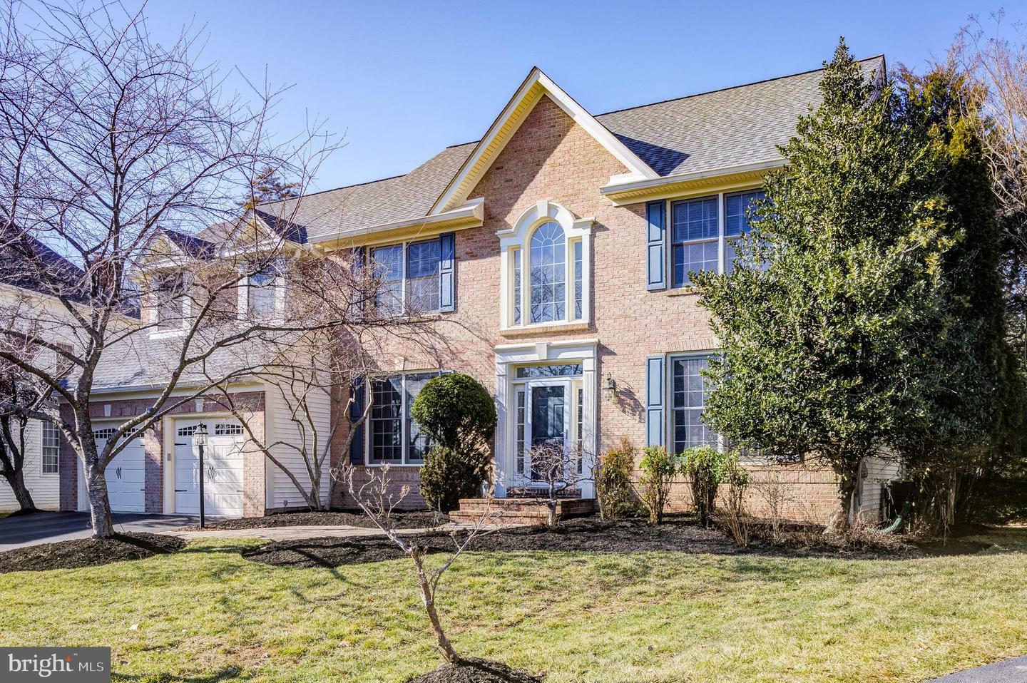 Property Photo:  14102 Blue Ash Way  MD 20850 