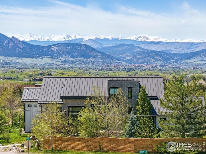 Property Photo:  635 Paragon Dr  CO 80303 