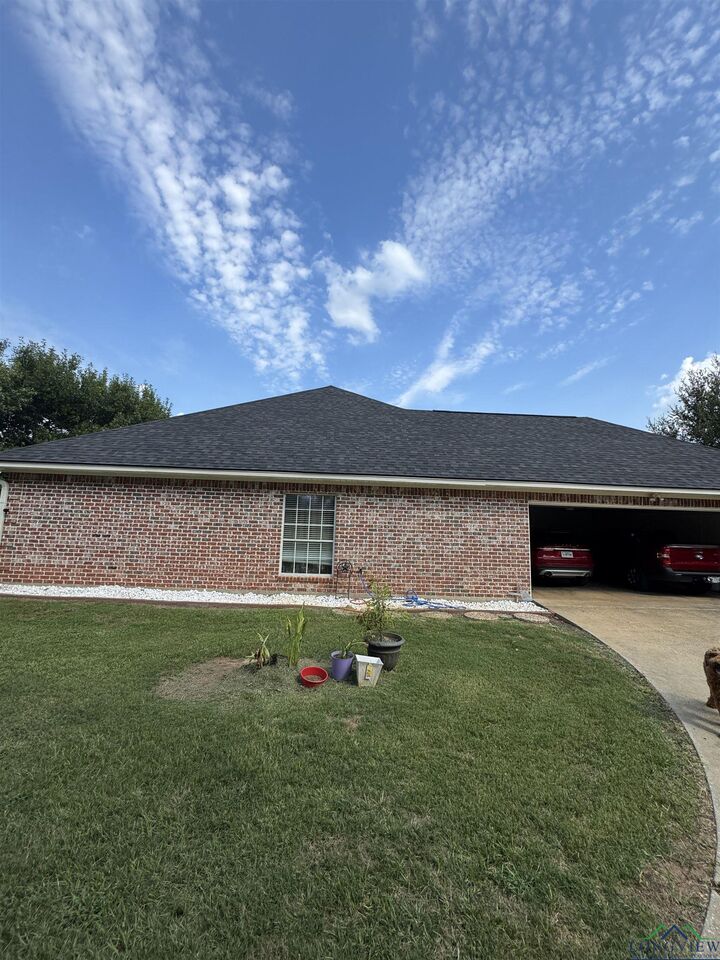Property Photo:  5521 W Sh 21  TX 75964 