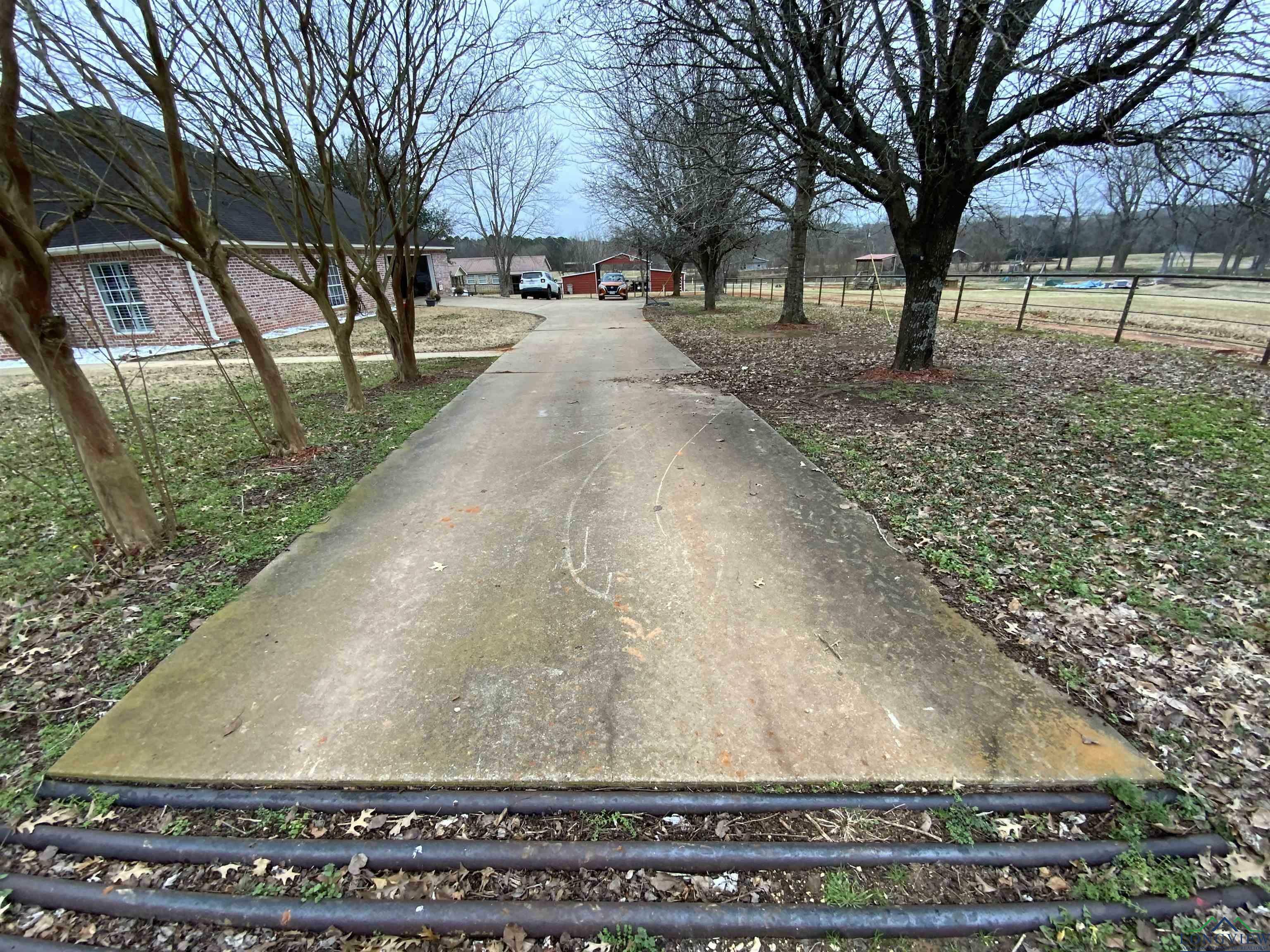 Property Photo: 5521 W Sh 21 TX 75964