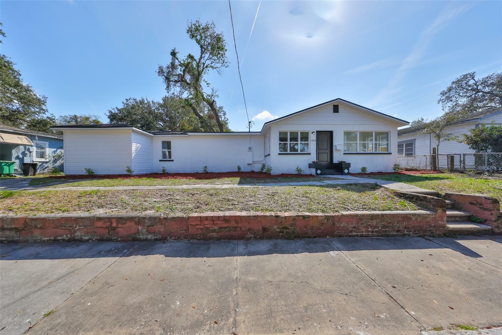 Property Photo:  1303 E New Orleans Avenue  FL 33603 