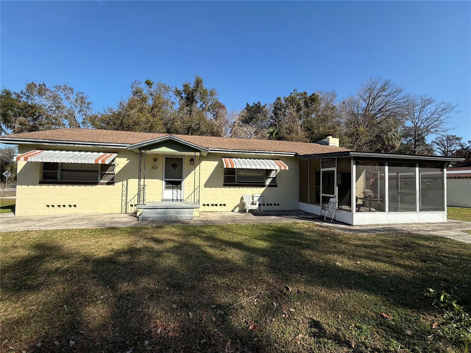 Property Photo:  421 SW 23rd Street  FL 34471 