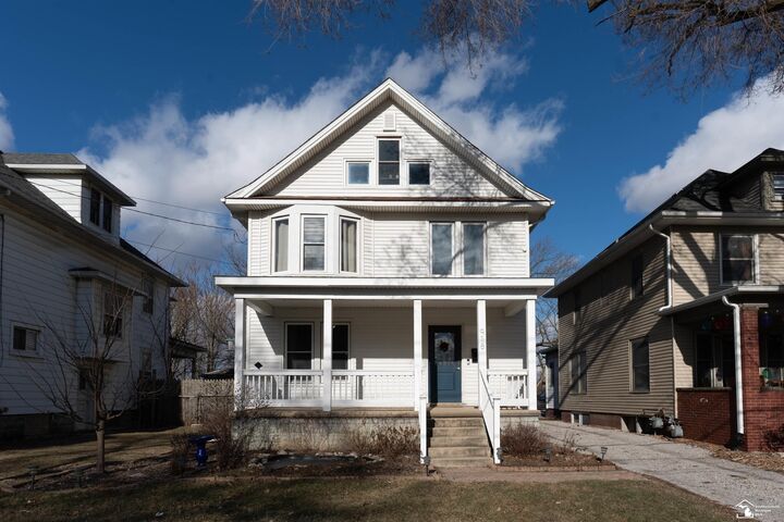 918 W Front Street  Monroe MI 48161 photo