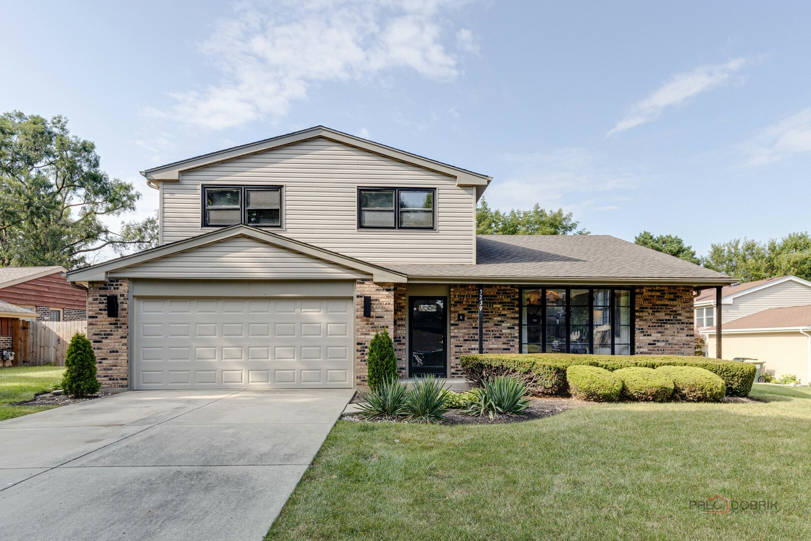 Property Photo: 3239 N Volz Drive E IL 60004