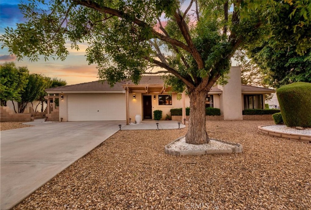 Property Photo: 18345 Salem Lane CA 92395