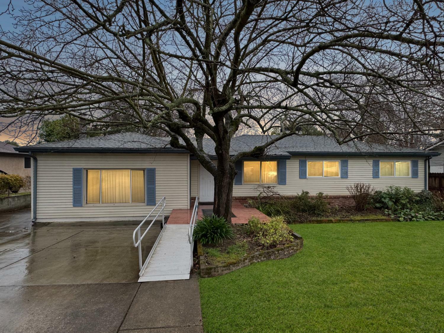 Property Photo:  8556 Pershing Avenue  CA 95628 