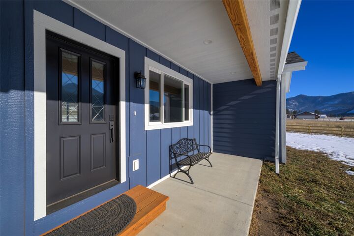Property Photo: 624 Kirchey Creek Drive MT 59820