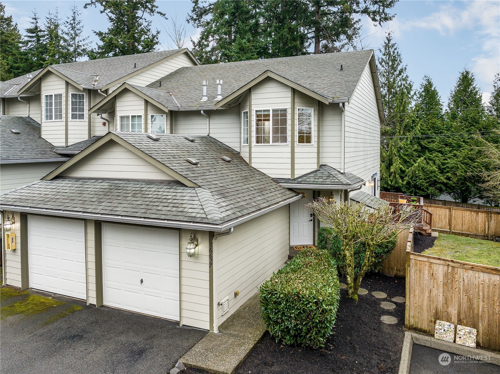 16627  44th Avenue W D  Lynnwood WA 98037 photo