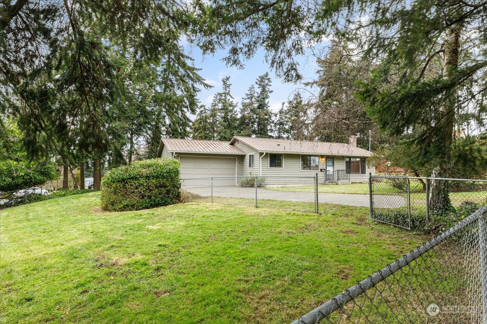 2185  Norman Drive  Oak Harbor WA 98277 photo