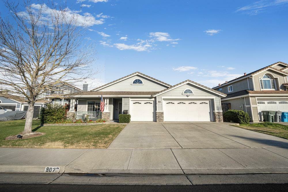 Property Photo:  9026 Spencer Court  CA 95020 