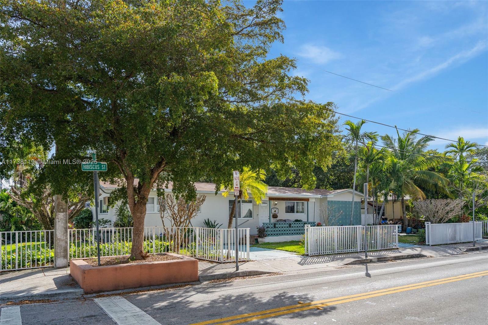 Property Photo:  3553 Hibiscus St  FL 33133 