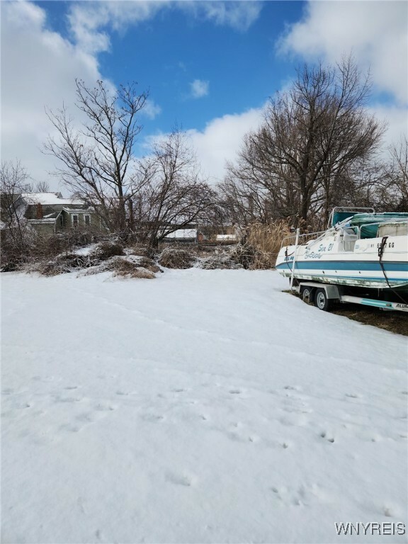 Property Photo: 614 S Park Avenue NY 14210