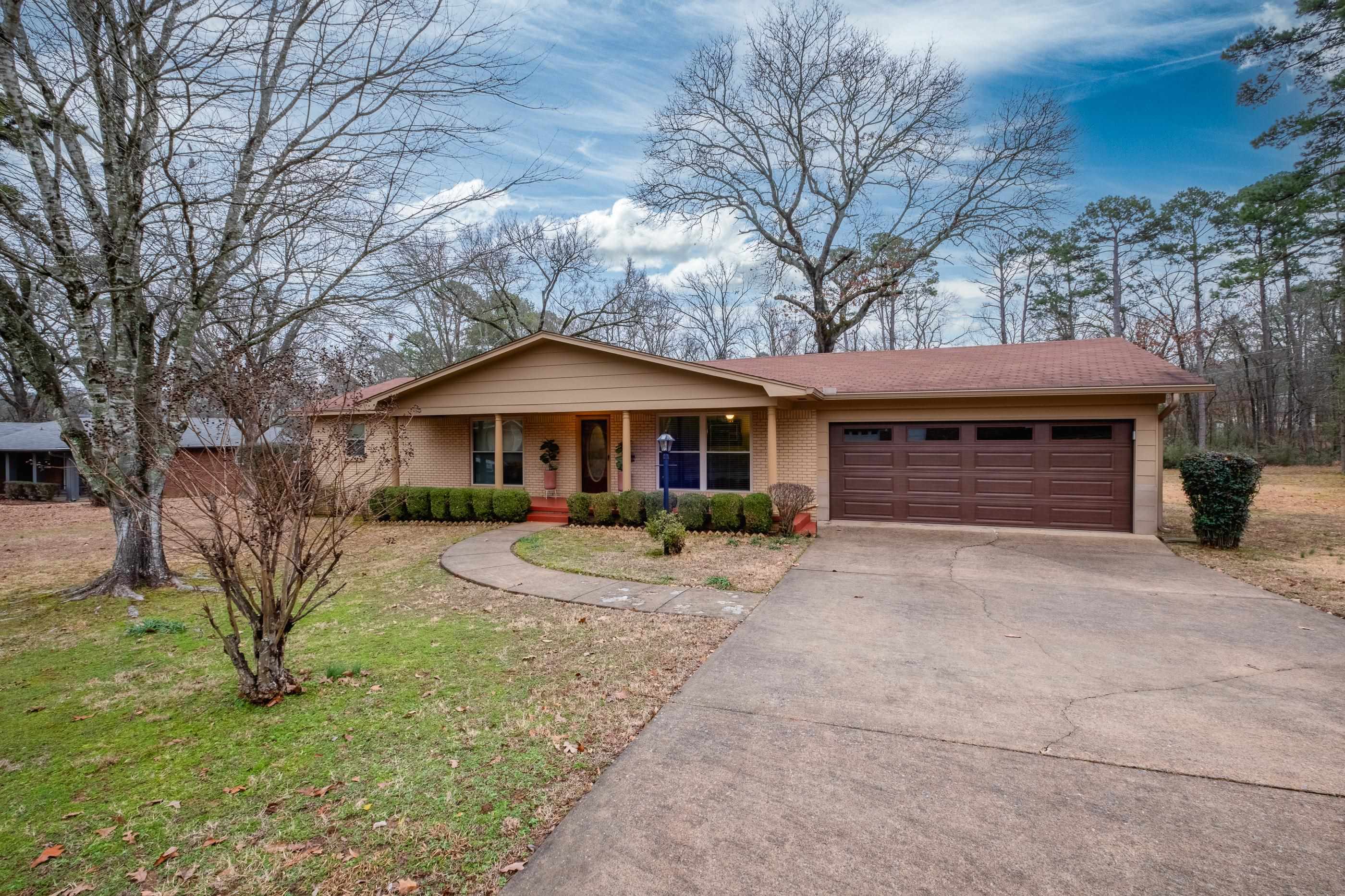 Property Photo:  31 Maywood Drive  AR 72223 