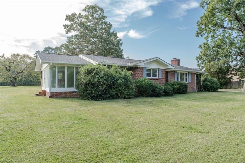 Property Photo:  665 Old Summerville Road  GA 30165 