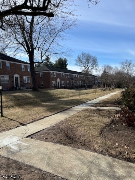 Property Photo: 417 Morris Ave 21 NJ 07901