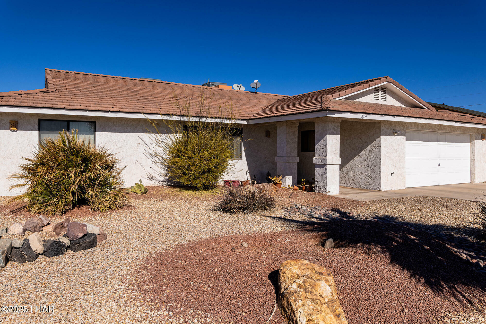 Property Photo: 2929 Thistle Dr AZ 86406