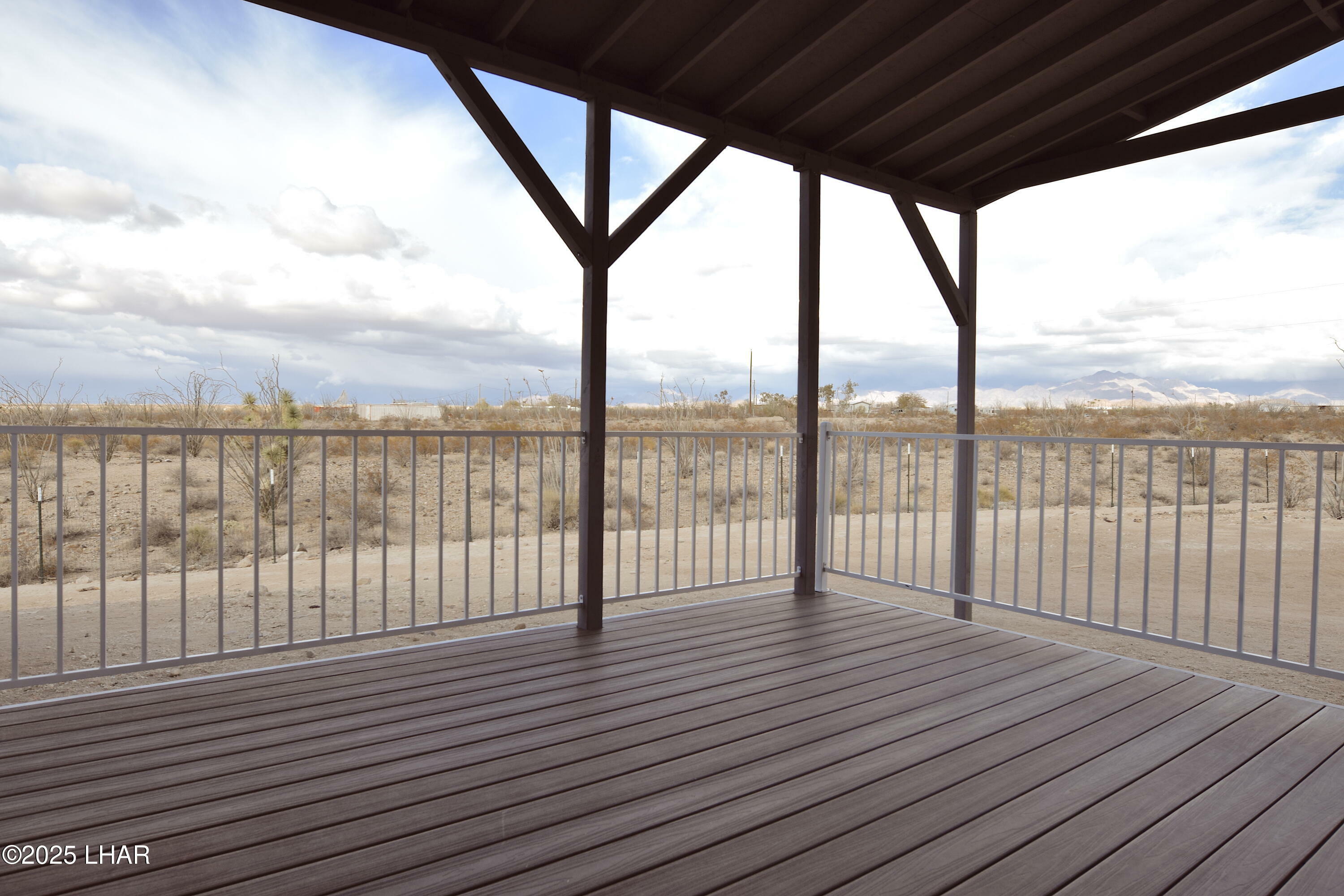 Property Photo: 14445 S Ashurst Rd AZ 86438