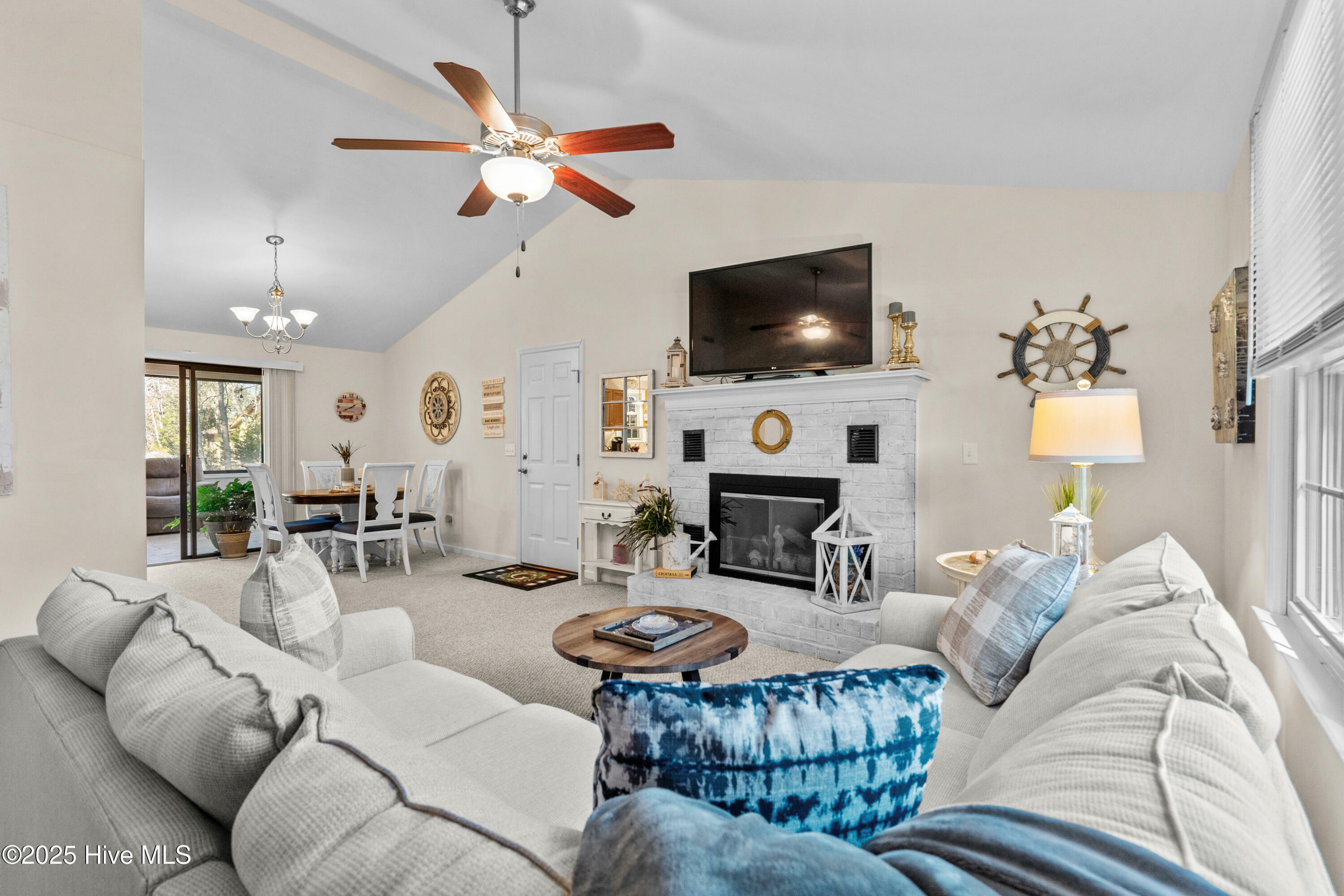 Property Photo:  3 Sunrise Court  NC 28467 