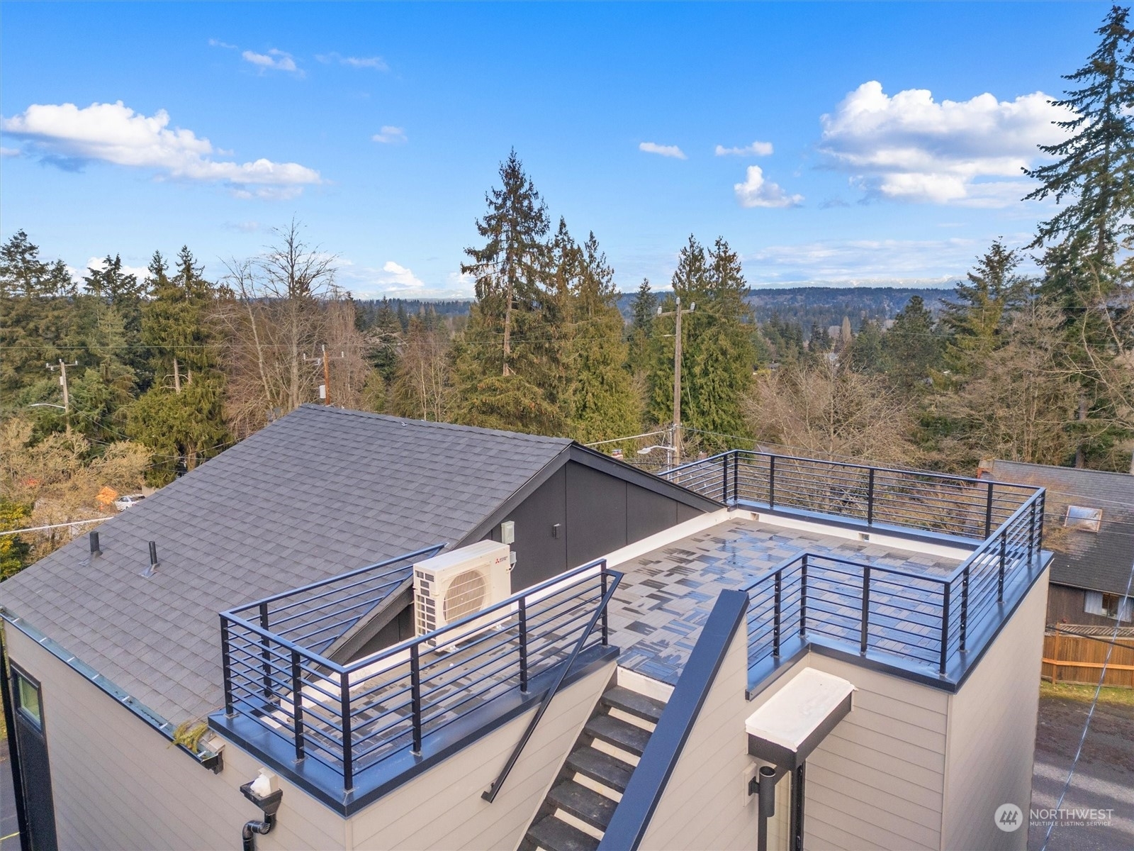 Property Photo:  1261 NE 100th Street  WA 98115 