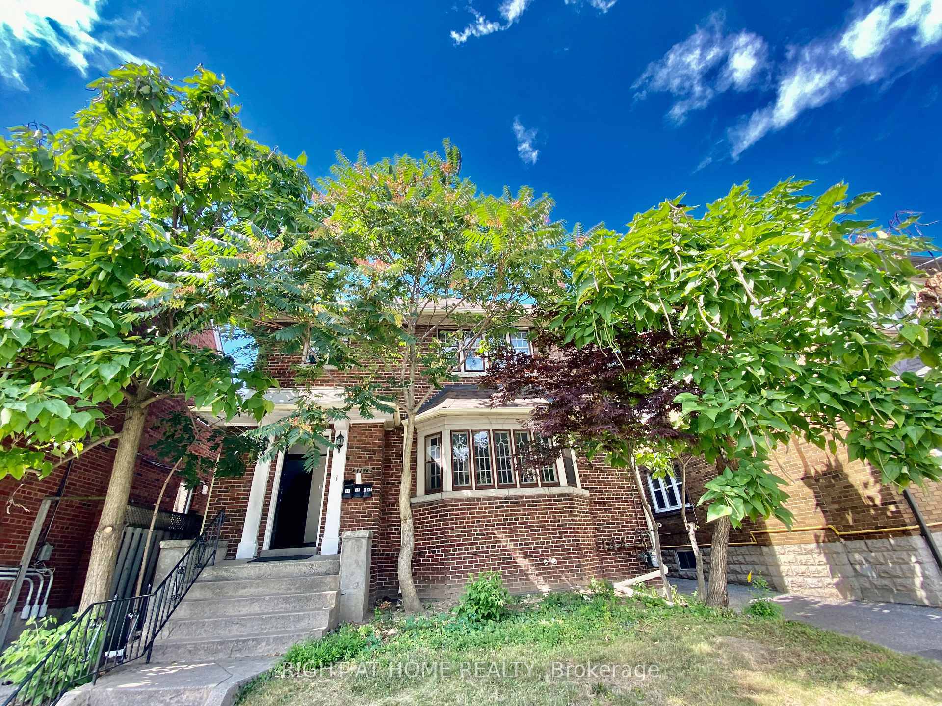 1196 Avenue Road  Toronto ON M5N 2G1 photo