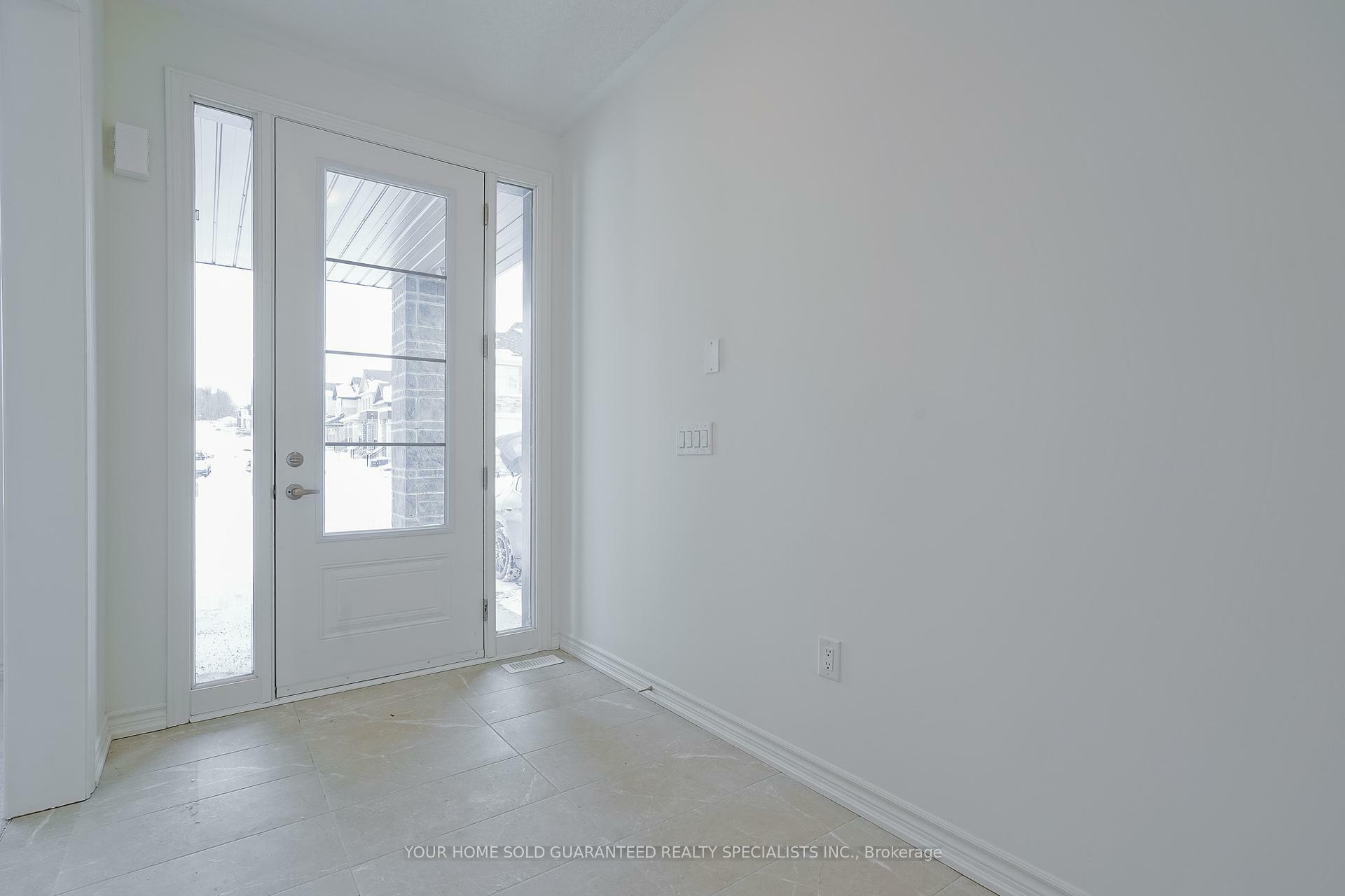 Property Photo: 62 Calypso Avenue ON L0L 1Y3