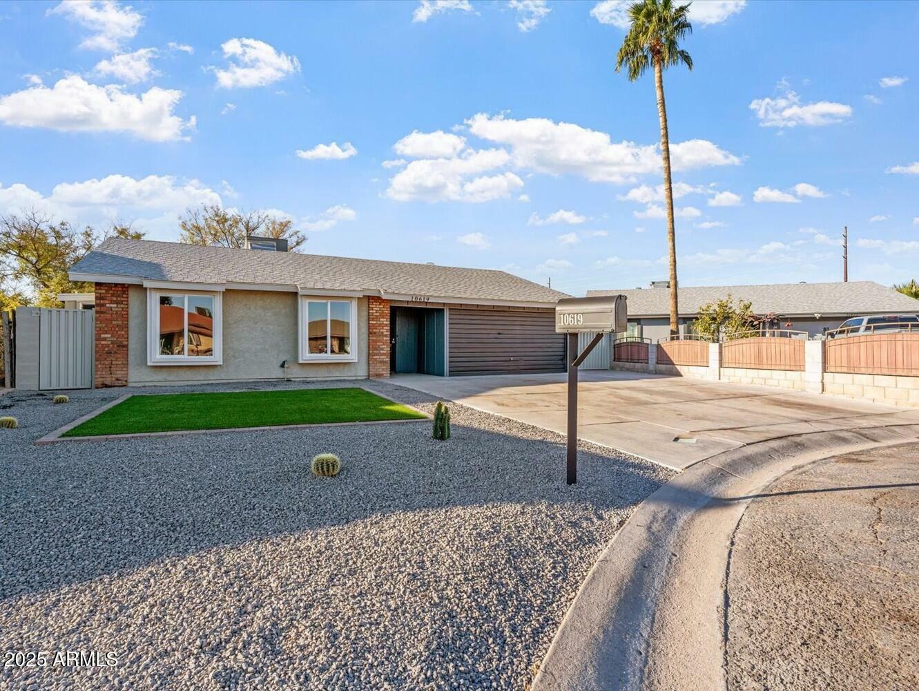 10619 W Sells Drive  Phoenix AZ 85037 photo