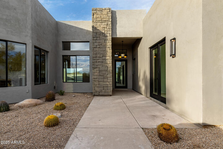 Property Photo: 7070 E Lowden Drive AZ 85266